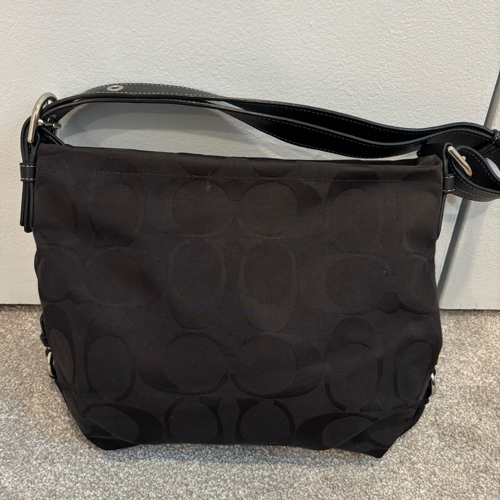 Coach Black Signature Shoulder Bag - Picture 3 of 5